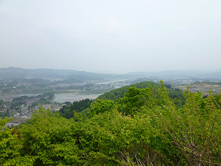(眼下には信濃川) (眼下には信濃川)