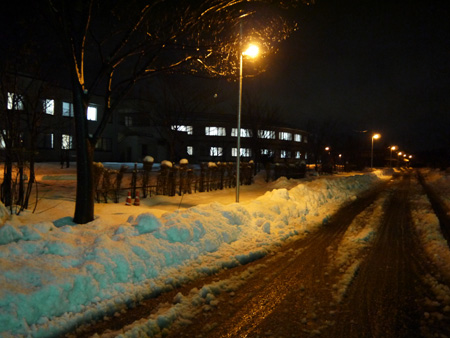 ( 夜の雪景色 ) ( 夜の雪景色 )